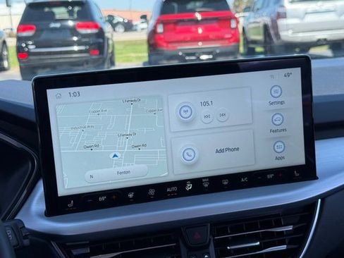 Used 2024 Ford Escape Platinum image 18