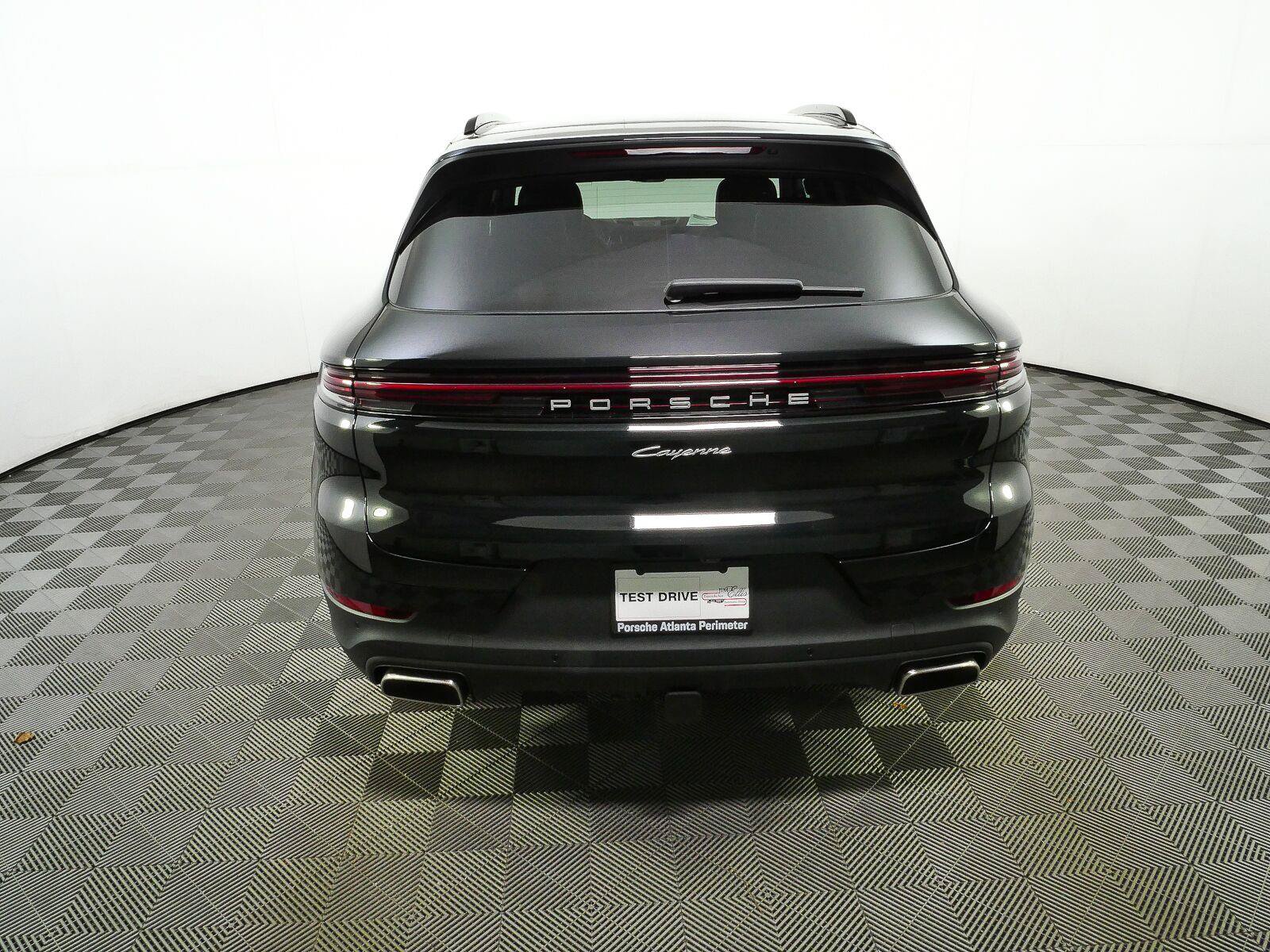 New 2026 Porsche Cayenne AWD/4WD image 30