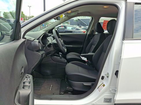 Certified 2023 Nissan Kicks S FWD image 15