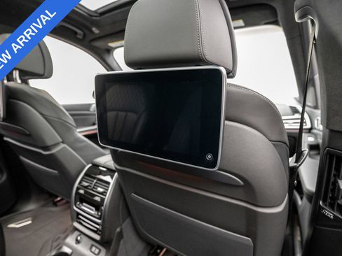 Used 2021 BMW ALPINA XB7 AWD/4WD image 21