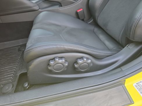 Used 2024 Nissan Z Performance w/ Floor Mat Package RWD image 26