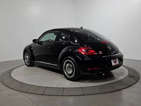 Used 2012 Volkswagen Beetle 2.5 image 3