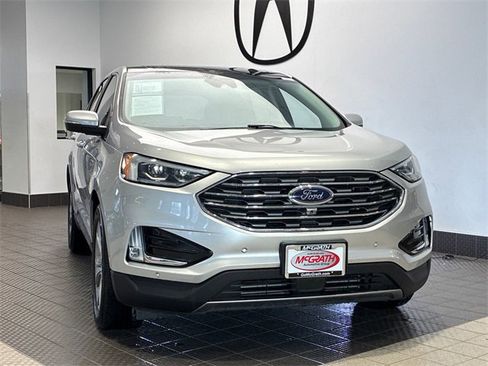 Used 2019 Ford Edge Titanium w/ Equipment Group 301A image 2
