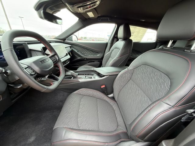 New 2026 Dodge Charger R/T w/ Driver Convenience Group AWD/4WD image 24
