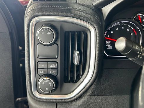 Used 2021 Chevrolet Silverado 1500 RST RWD image 18