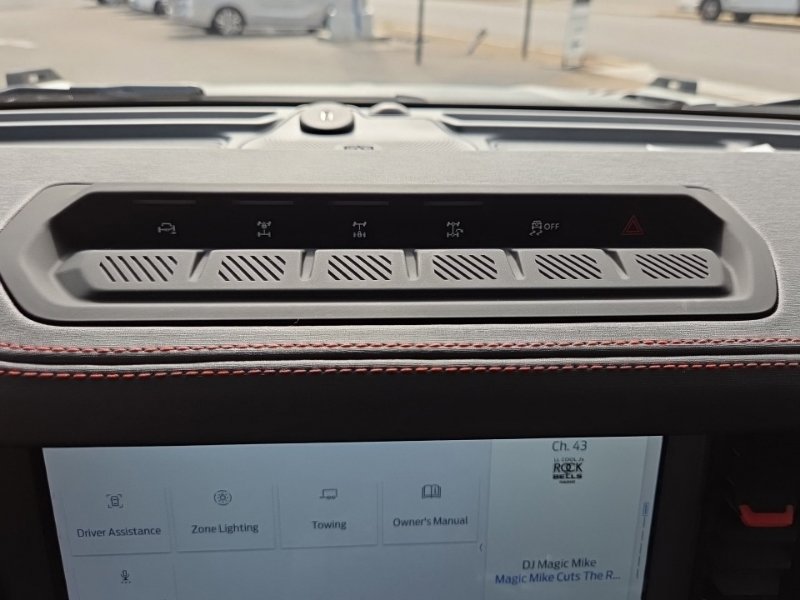 New 2026 Ford Bronco Raptor AWD/4WD image 38