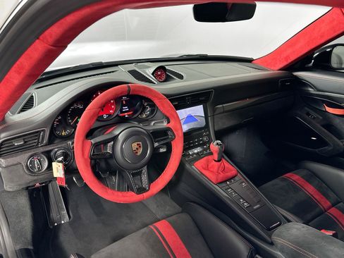 Certified 2019 Porsche 911 GT3 image 4