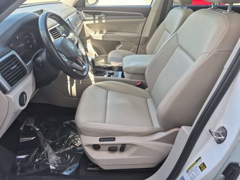 Used 2021 Volkswagen Atlas SEL AWD/4WD image 11