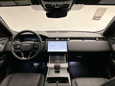 Certified 2026 Land Rover Range Rover Velar Dynamic SE AWD/4WD image 7