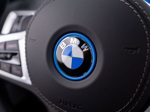 New 2026 BMW X5 xDrive50e w/ M Sport Package image 22