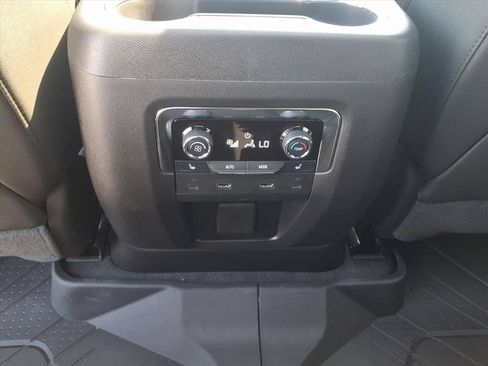 New 2026 Chevrolet Tahoe Premier AWD/4WD image 21