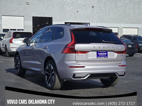 Used 2026 Volvo XC60 B5 Plus w/ Protection Package Premier AWD/4WD image 4