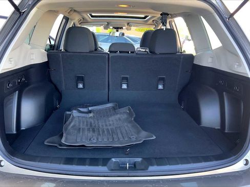 Used 2020 Subaru Forester Premium AWD/4WD image 35