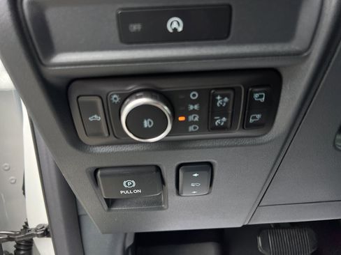 New 2025 Ford F150 Platinum w/ FX4 Off-Road Package image 15