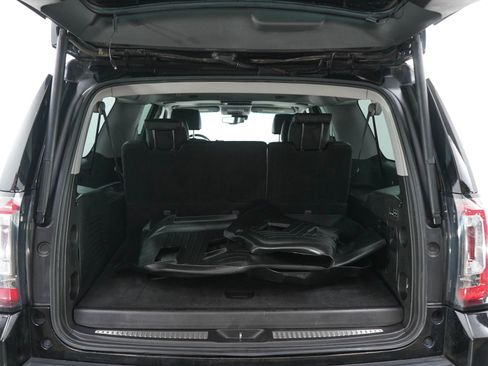 Used 2017 GMC Yukon XL Denali w/ Open Road Package AWD/4WD image 18
