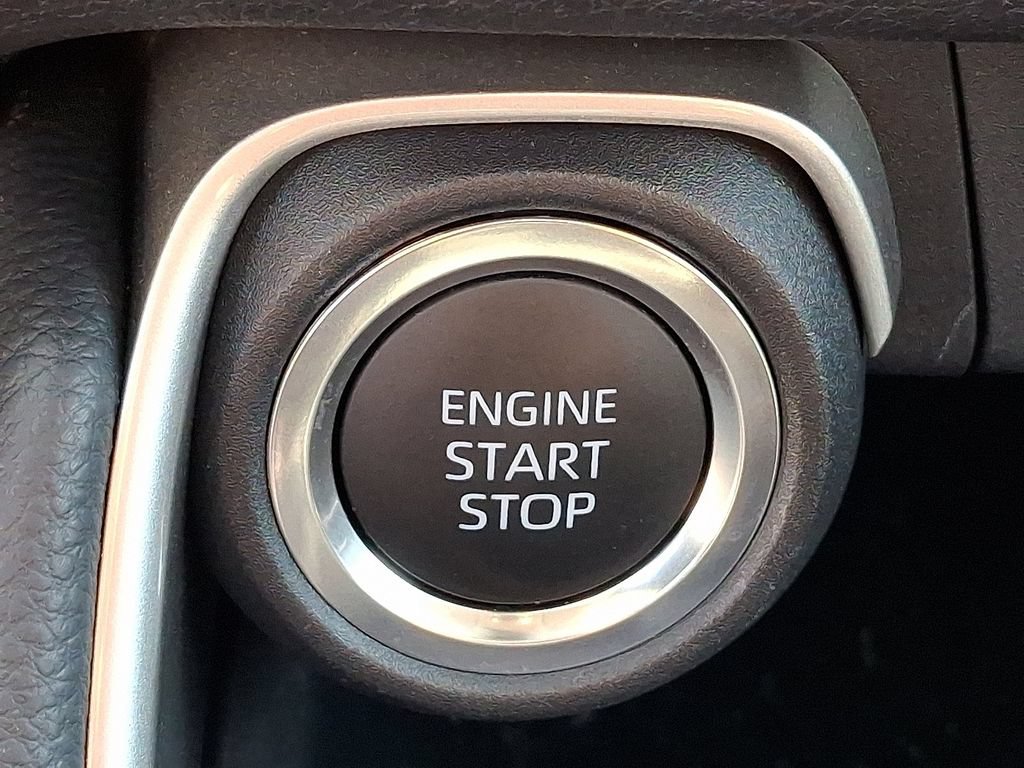 Used 2025 Toyota Grand Highlander AWD image 24