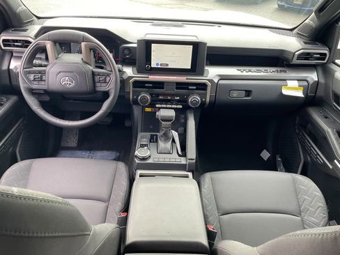 New 2025 Toyota Tacoma SR5 image 17