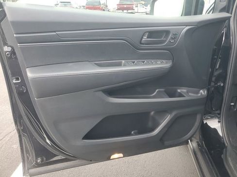 Certified 2024 Honda Odyssey EX-L image 41