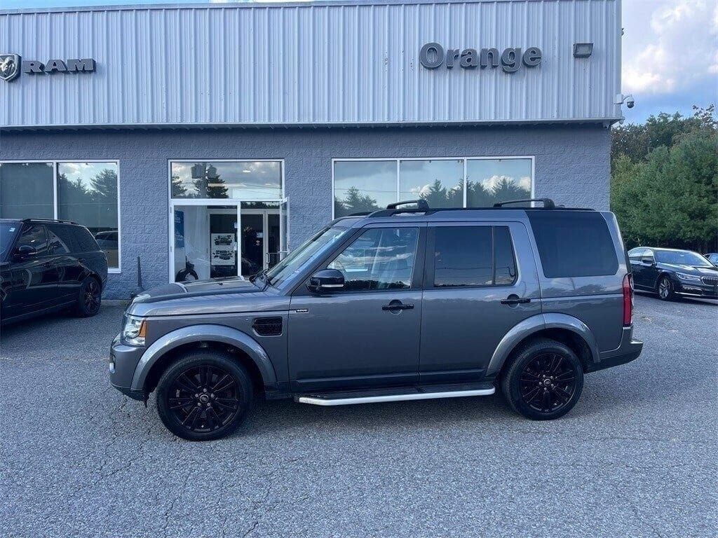 Used 2015 Land Rover LR4 HSE AWD/4WD image 2