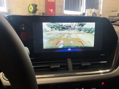 New 2026 Chevrolet Trax LT w/ LT Convenience Package image 5