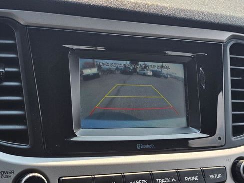 Used 2020 Hyundai Accent SE FWD image 25