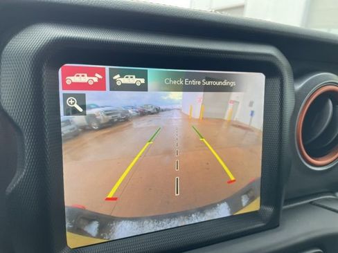 Used 2023 Jeep Gladiator Mojave w/ LED Lighting Group image 8