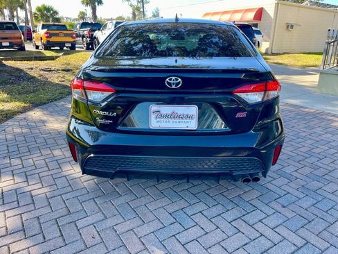 Used 2022 Toyota Corolla SE image 4