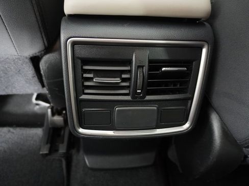 Used 2019 Subaru Forester Premium w/ All-Weather Package image 34