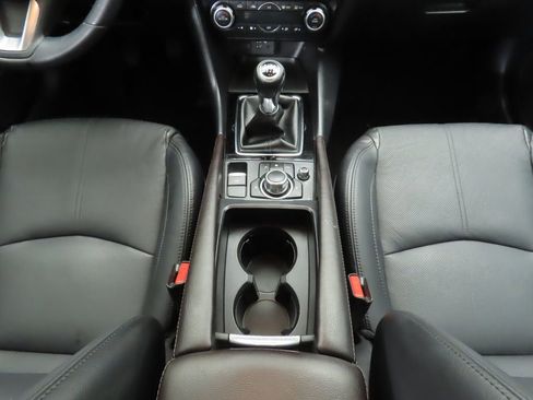 Used 2018 MAZDA MAZDA3 Grand Touring w/ Premium Equipment Package image 16