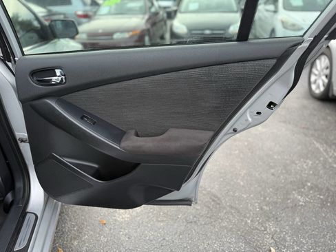 Used 2012 Nissan Altima 2.5 S w/ Convenience Pkg image 21