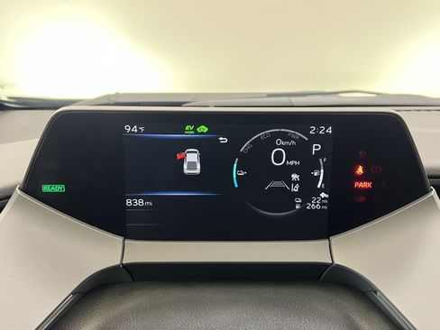 Used 2026 Toyota Prius Plug-In Hybrid FWD image 16