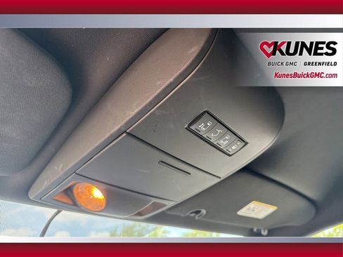 Used 2017 Dodge Grand Caravan SXT FWD image 30