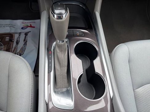 Used 2020 Chevrolet Malibu LT FWD image 26