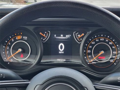 Certified 2024 Jeep Wrangler Sport image 35