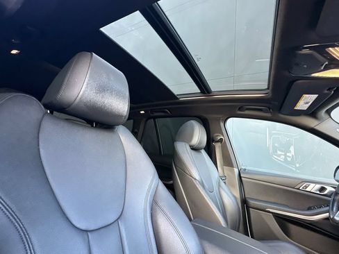 Used 2019 BMW X5 xDrive40i w/ Premium Package 2 AWD/4WD image 17