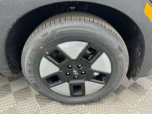 New 2026 Hyundai Santa Fe SE image 12