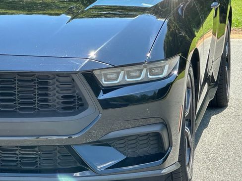 Used 2024 Ford Mustang Premium RWD image 40