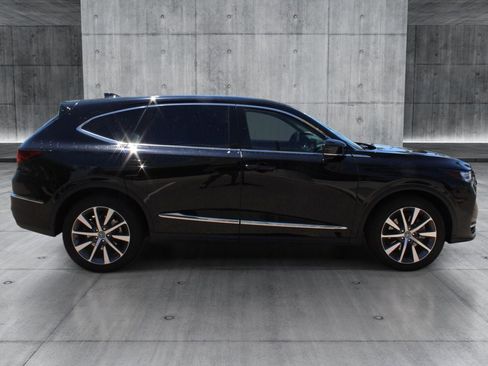 Certified 2025 Acura MDX FWD w/ Technology Package image 6