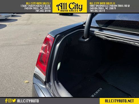 Used 2020 Chrysler 300 S RWD image 42