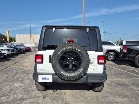 Used 2021 Jeep Wrangler Unlimited Sport AWD/4WD image 5