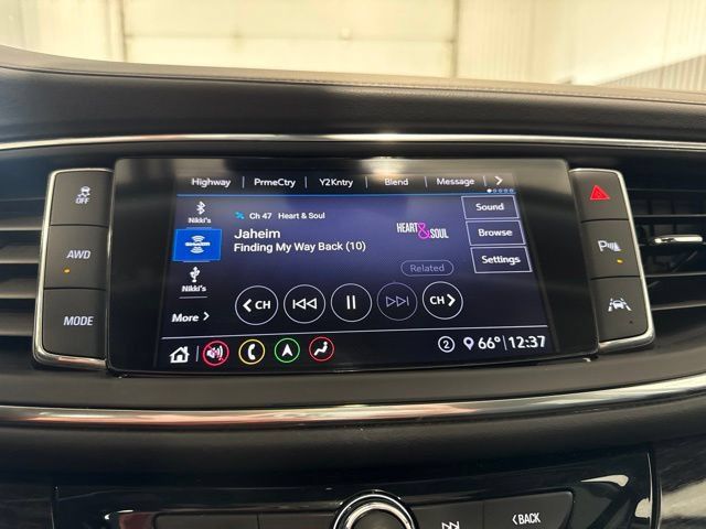 Used 2020 Buick Enclave Avenir w/ Avenir Technology Package AWD/4WD image 27