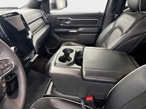 Used 2025 RAM 1500 Laramie AWD/4WD image 22