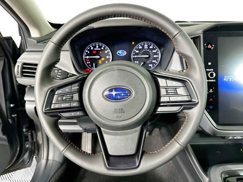 Used 2025 Subaru Crosstrek 2.5i Limited w/ Popular Package #4A image 9