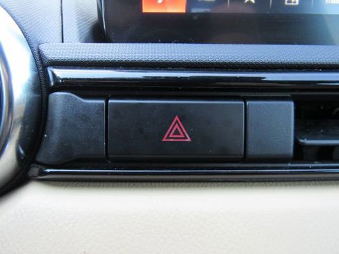 Used 2019 MAZDA MX-5 Miata RF Grand Touring image 41