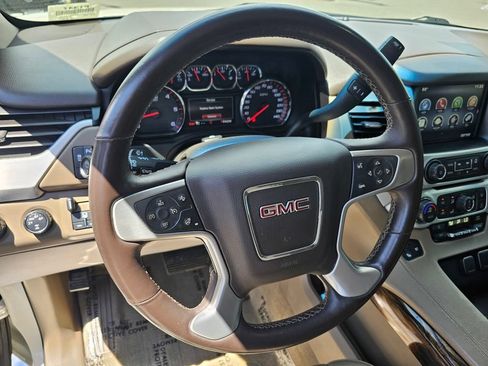Used 2015 GMC Yukon SLT w/ Open Road Package AWD/4WD image 27