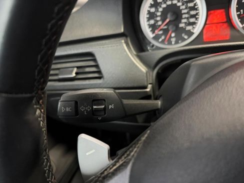 Used 2011 BMW M3 Convertible image 31