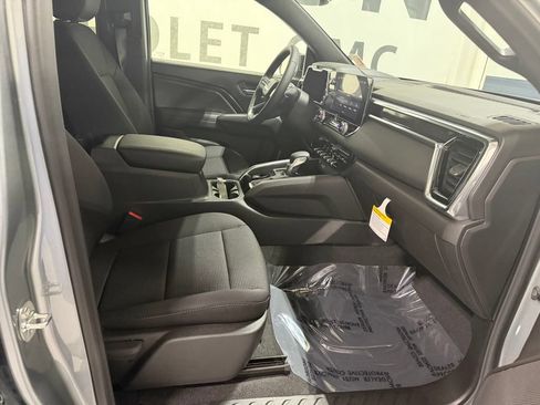 New 2026 GMC Canyon Elevation w/ Convenience Package RWD image 28