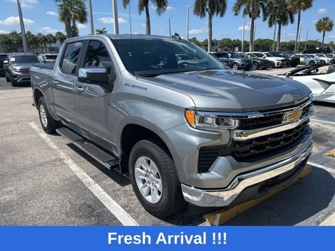 Used 2025 Chevrolet Silverado 1500 LT RWD image 8