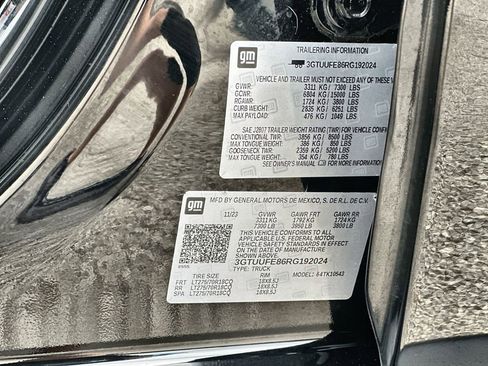 Certified 2024 GMC Sierra 1500 AT4X w/ AT4X AEV Edition AWD/4WD image 34