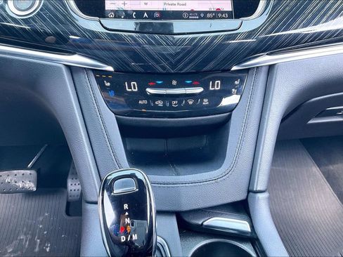 Used 2023 Cadillac XT6 Premium Luxury AWD/4WD image 36